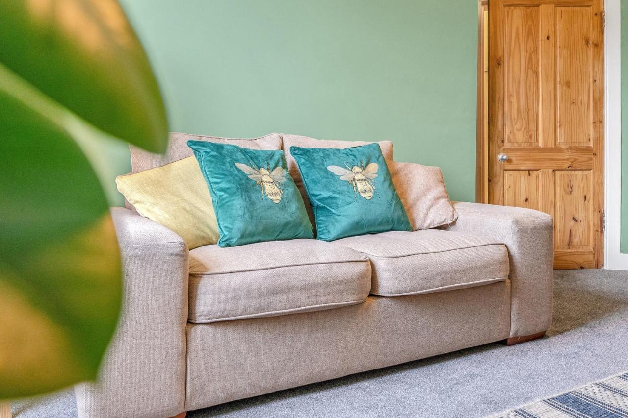 Bright And Quiet Edinburgh Home Exteriör bild